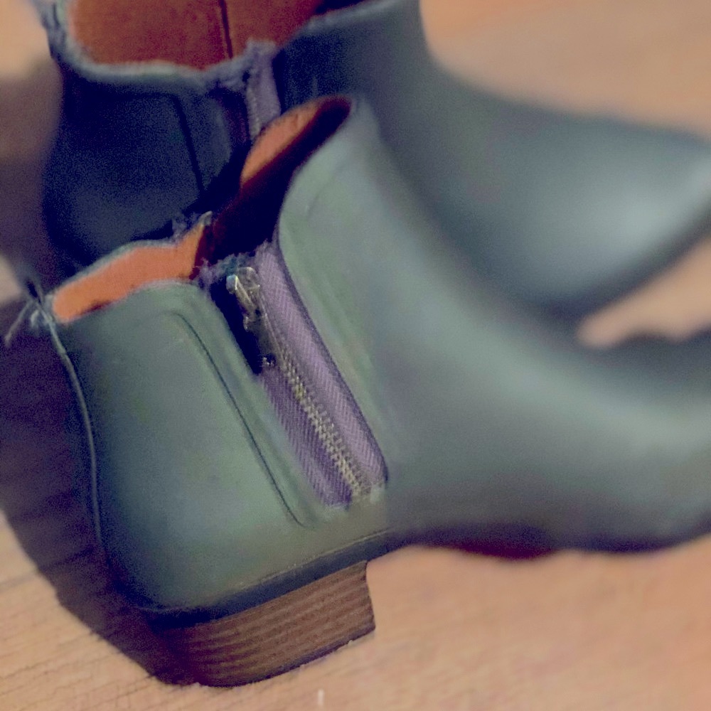 Lucky Brand rain booties